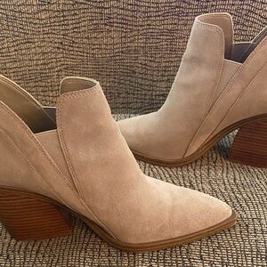 Vince Camuto Cream Ankle Booties with Modern V-Cut